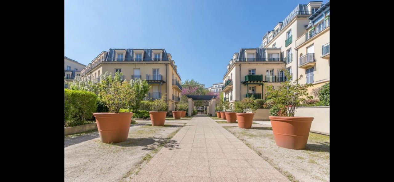 Disney, Very Nice 2 Bedrooms Family Apartment, Wifi, Netflix 8 Pers Chessy Kültér fotó