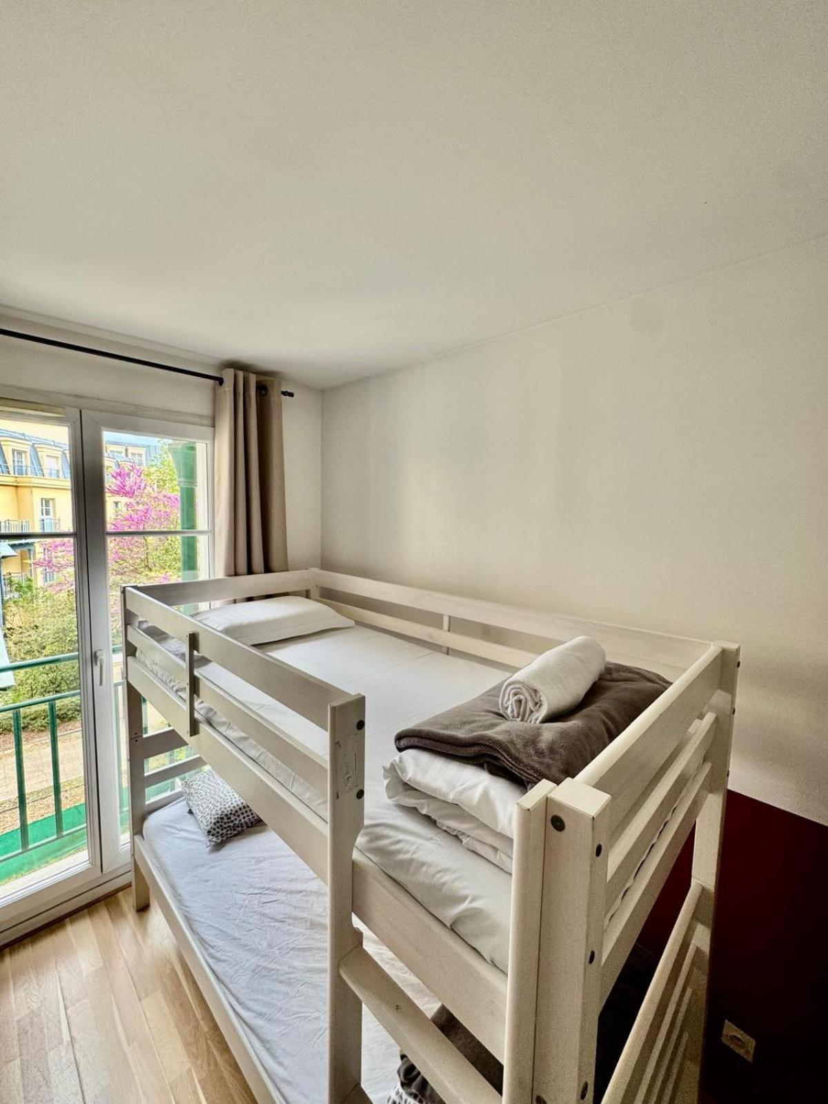 Disney, Very Nice 2 Bedrooms Family Apartment, Wifi, Netflix 8 Pers Chessy Kültér fotó